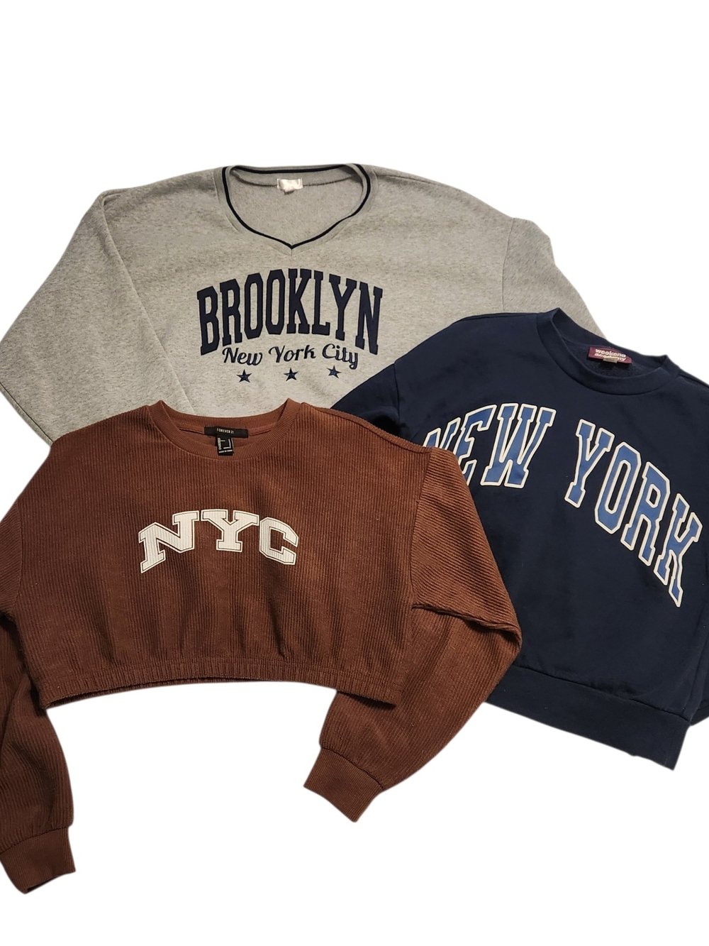 New York Cropped Sweaters Sweatshirt Pull Over Lot of Three Women's Size S L XL